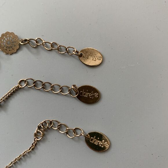 Claires Gold Tone Bracelets 6-7 inch Lot of 3 Petite Dainty - Picture 2 of 8